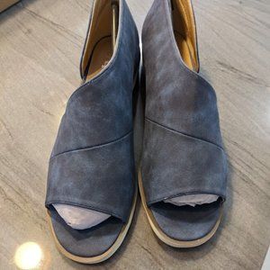Women Shoes